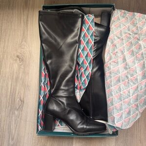 AEROSOLES Black Heeled Boots